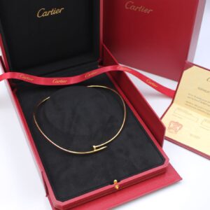 Juste un Clou necklace